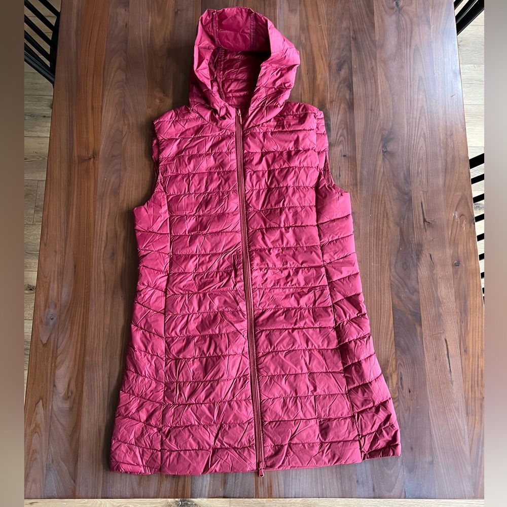 4 for $20 NWOT Puffer Vest Sleeveless Mid Length Light Weight - XL - Red